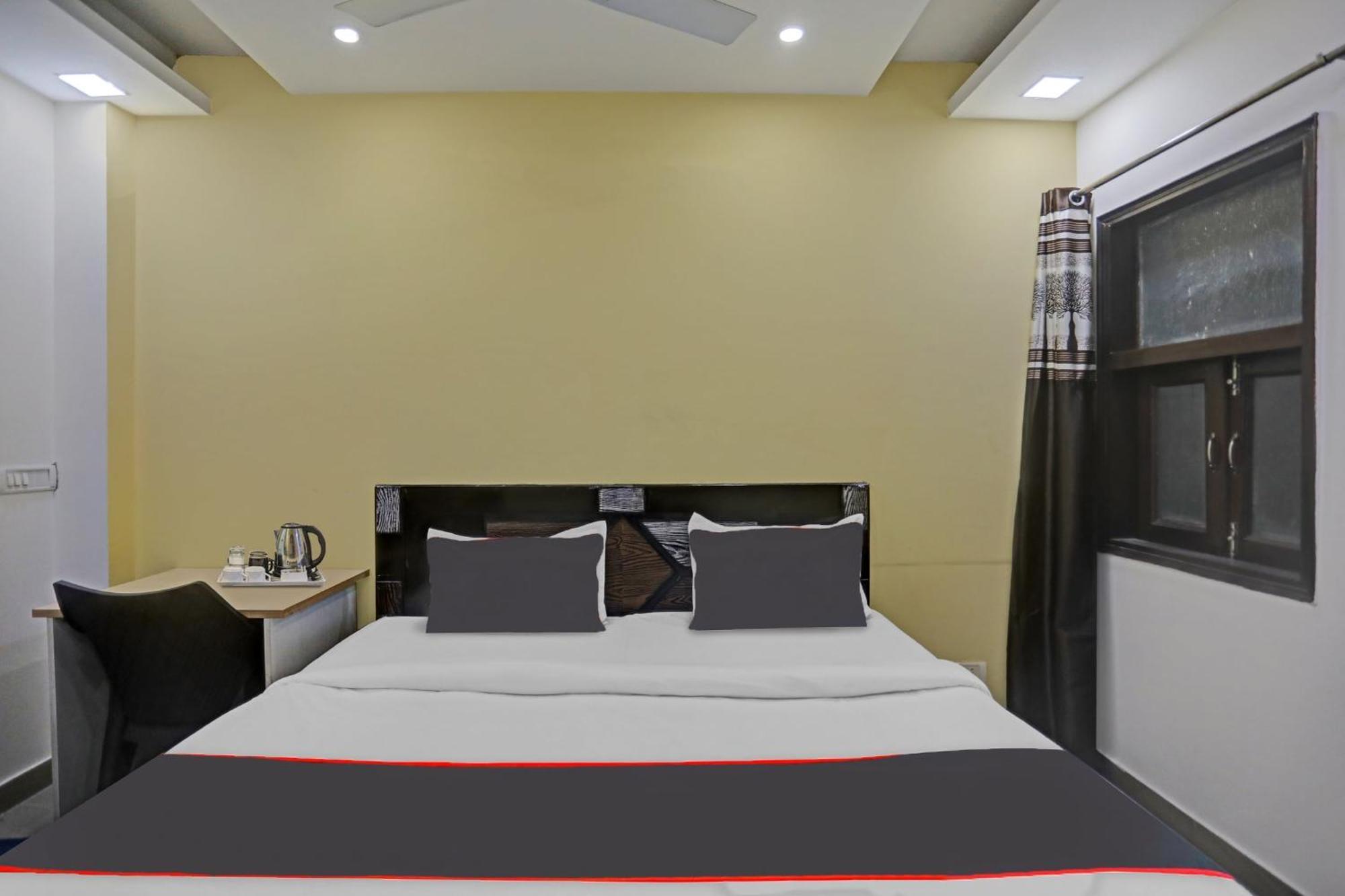 Collection O Nirvana Residency Near Lotus Temple 4* New Delhi
